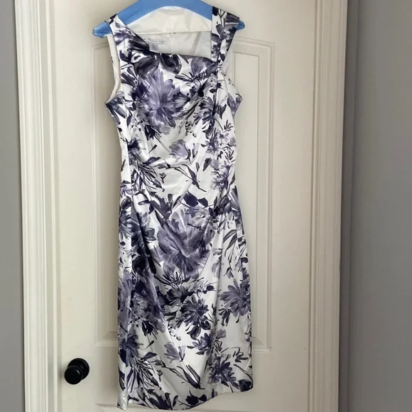 Maggy London | Dresses | Maggie London Satin Feel Spring Midi Dress Floral  Size | Poshmark